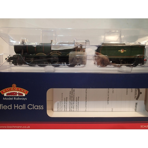 2304 - OO scale Bachmann 31-780, Hall class, 6988, Swithland Hall, green, late crest, near mint, storage we... 