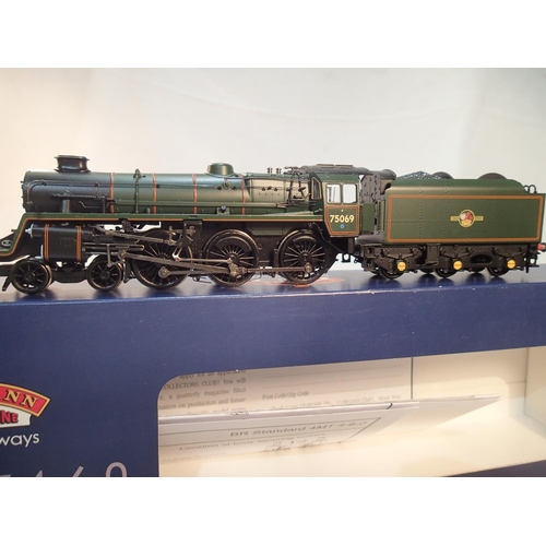 2307 - OO scale Bachmann 31-116, class 4MT, 75069, lined green, late crest, as preserved, near mint, storag... 