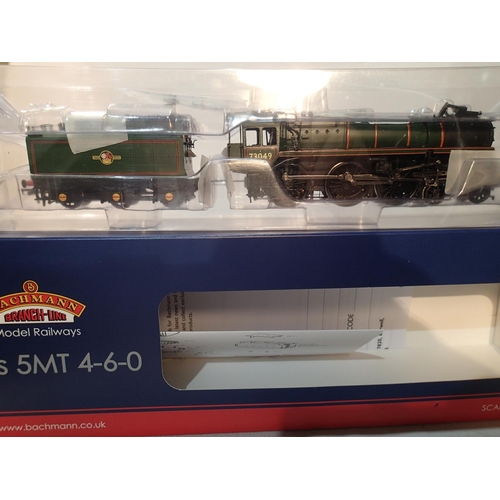 2312 - OO scale Bachmann 32-508, class 5MT, 73049, green, late crest, near mint, boxed. UK P&P Group 1 (£16... 