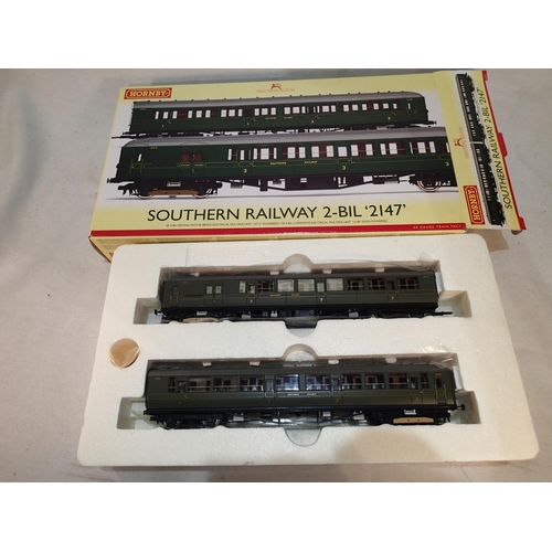 2367 - OO scale Hornby R3161B, Southern Railway 2-BIL EMU train pack, driving motor brake 10713, powered co... 