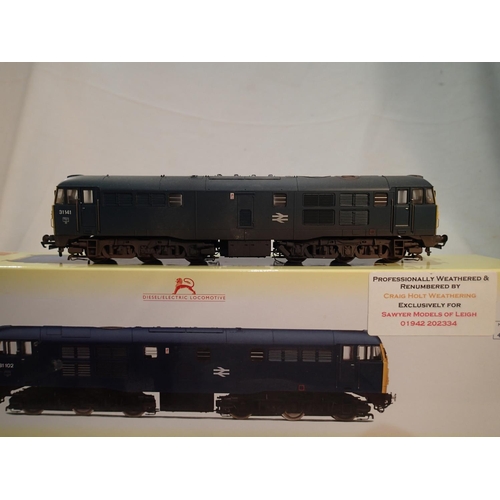 2390 - OO scale Hornby R3746, renumbered and weathered to 31141, excellent condition, box with wear. UK P&P... 