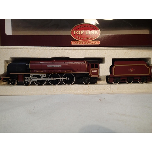 2396 - OO scale Hornby R2023, Duchess class, 46225, Duchess of Gloucester, BR maroon, late crest, near mint... 