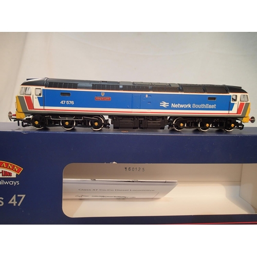 2406 - OO scale Bachmann 31-654, class 47 diesel, 47576, Kings Lynn, Network Southeast livery, near mint, s... 