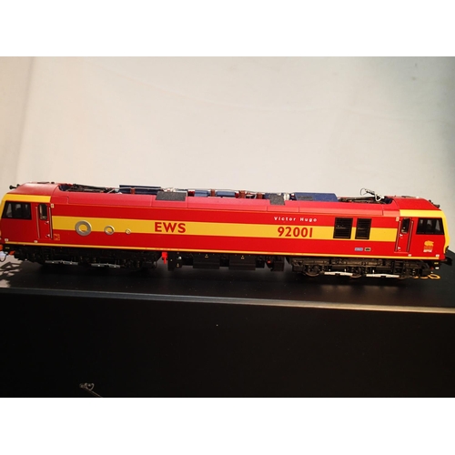 2415 - OO scale Accurascale class 92 electric, 92001, Victor Hugo, EWS livery, near mint, missing one panto... 