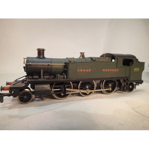 2421 - OO scale Airfix Prairie tank, 6110, GWR green, excellent condition, unboxed. UK P&P Group 1 (£16+VAT... 