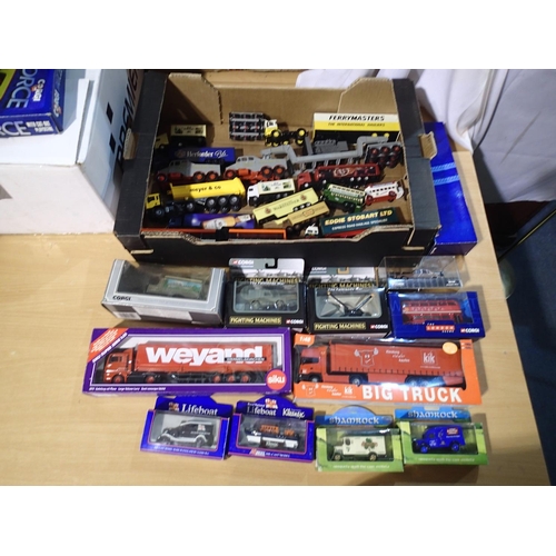 2448 - Selection of assorted diecast vehicles, cars and commercials including heavy haulage, mostly excelle... 