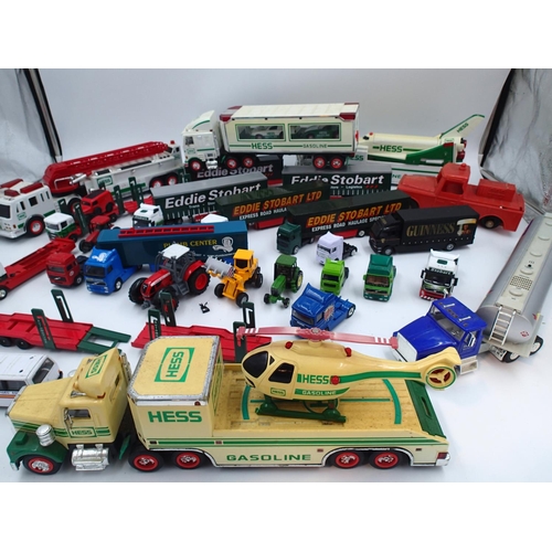 2464 - Twenty eight unboxed diecast and plastic model haulage models to include Hess and Corgi. UK P&P Grou... 