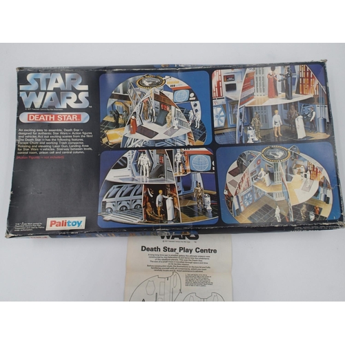 2485 - Boxed, very good condition, near complete Star wars Death Star playset by Palitoy 1977, two clips ar... 