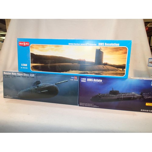 2360 - Three 1/350 scale submarine kits, Trumpeter HMS Astute, Hobby Boss Russian Yassen class, and Mikrmir... 