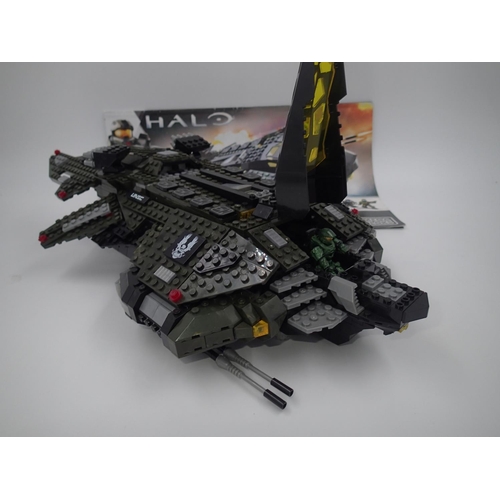 2498 - Mega Bloks Halo UNSC Vulture Gunship, built up in excellent condition with paperwork. UK P&P Group 2... 