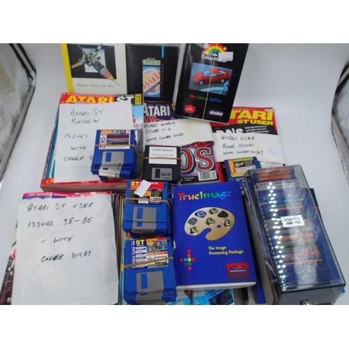 2507 - Atari ST, large quantity of Atari ST magazines, cover disc, and other software. UK P&P Group 3 (£30+... 