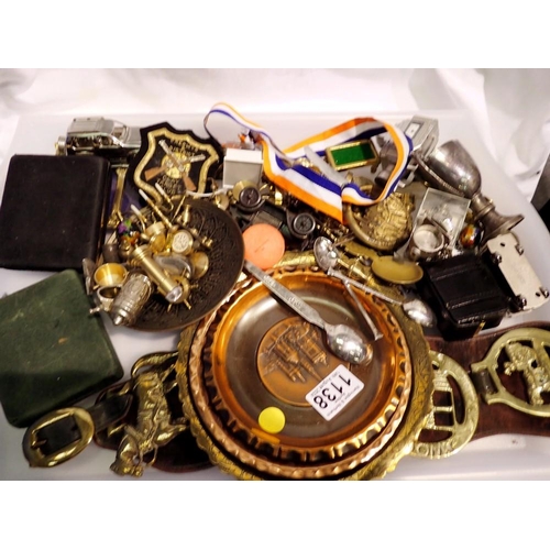 1138 - Mixed collectables including brass, silver plate, wristwatches, medals etc. UK P&P Group 2 (£20+VAT ... 