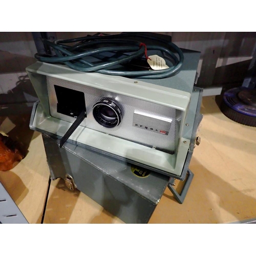 1207 - Argus 500 slide projector. Not available for in-house P&P