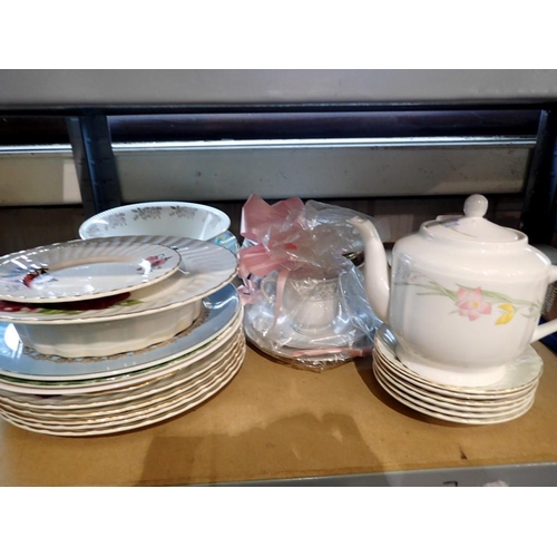 1227 - Mixed collection of ceramics, including plates, teapot, tea trio and saucers etc. Not available for ... 