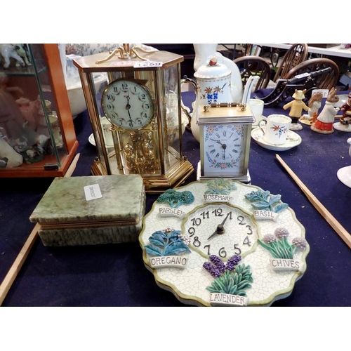 1259 - Mixed collection of items, including a brass anniversary clock, quartz carriage clock and an onyx an... 