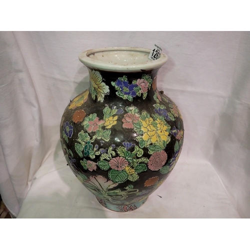 1267 - Large Chinese vase decorated with flowers on a black background, H: 30 cm. Not available for in-hous... 