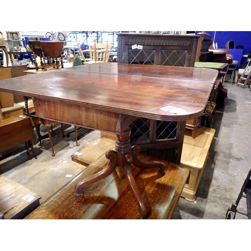 1629 - Mahogany extending cards table, 88 x 72 cm. Not available for in-house P&P