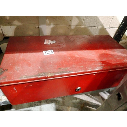 1829 - Red metal snap on style toolbox with contents. Not available for in-house P&P