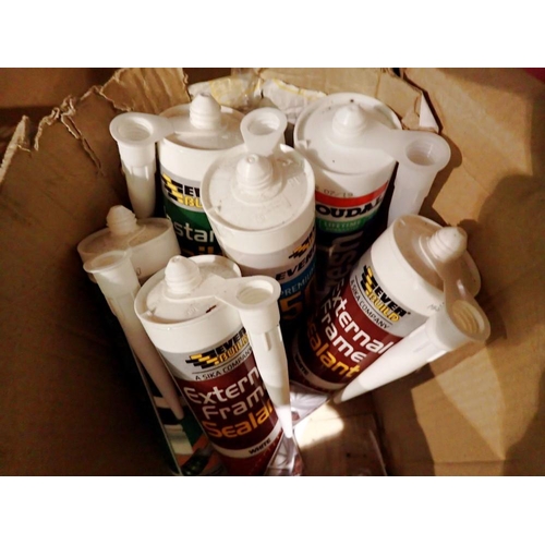 1915 - Quantity of Evobuild sealant. Not available for in-house P&P