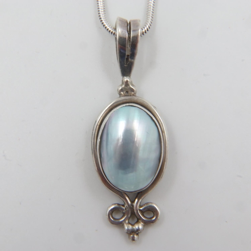 25 - Boxed 925 silver necklace with a stone set pendant. UK P&P Group 1 (£16+VAT for the first lot and £2... 