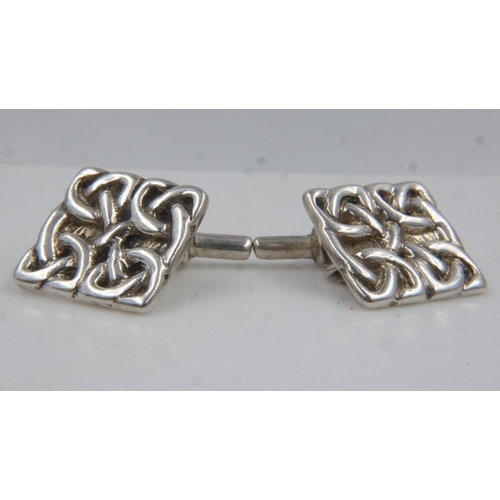 41 - Pair of silver Mappin & Webb cufflinks. UK P&P Group 0 (£6+VAT for the first lot and £1+VAT for subs... 