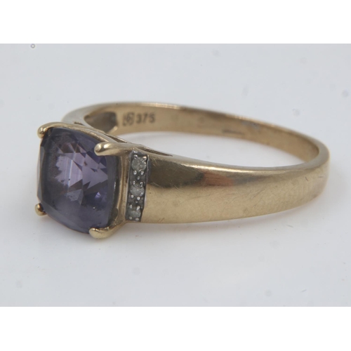 9 - 9ct gold ring set with amethyst and diamonds, size V, 3.5g. UK P&P Group 0 (£6+VAT for the first lot... 