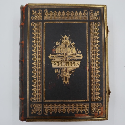 112 - Leather and brass bound The Holy Bible, William Collins, Sons & Co. UK P&P Group 3 (£30+VAT for the ... 