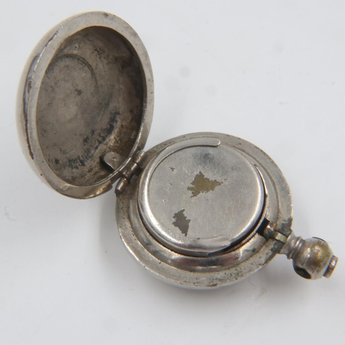 117 - Silver plated full sovereign case, spring and clasp in working order. UK P&P Group 0 (£6+VAT for the... 