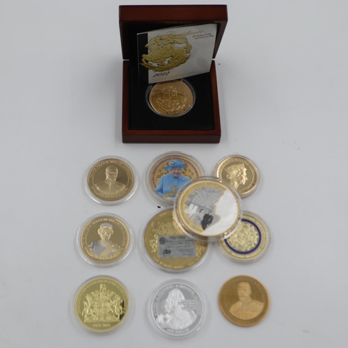 141 - Twelve mixed gold plated medallions and coins. UK P&P Group 1 (£16+VAT for the first lot and £2+VAT ... 