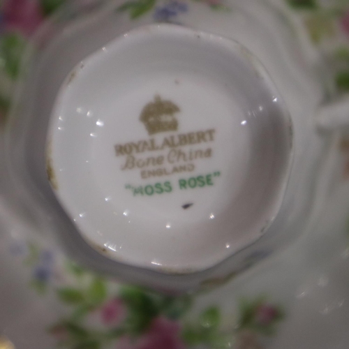 167 - Royal Albert tea service of twenty-one pieces, in the Moss Rose pattern. Not available for in-house ... 