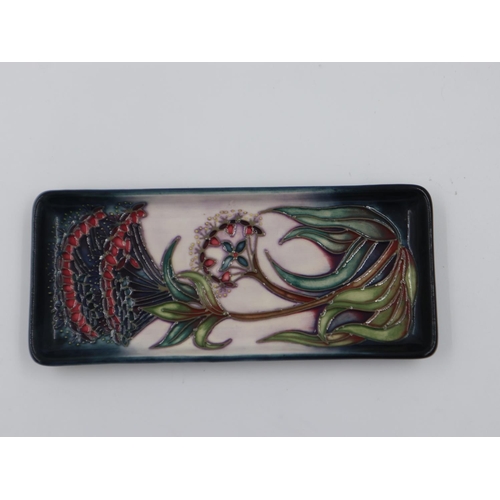 175 - Moorcroft pen tray, date cypher for 2000, 19.5 x 8.5cm. UK P&P Group 2 (£20+VAT for the first lot an... 