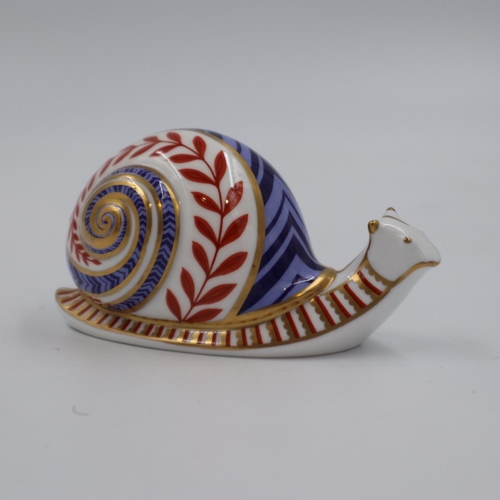 236 - Royal Crown Derby snail paperweight, seconds quality, no cracks or chips, L: 13 cm. UK P&P Group 1 (... 