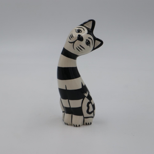 246 - Lorna Bailey cat, Humbug, no cracks or chips, H: 18 cm. UK P&P Group 1 (£16+VAT for the first lot an... 