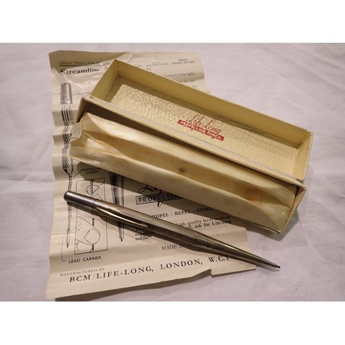 1053 - Boxed silver life long propelling pencil with instructions. UK P&P Group 1 (£16+VAT for the first lo... 