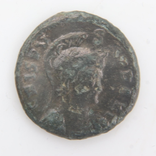 2085 - 317AD - Emperor Crispus with 2 captured slaves under Roman banner - VF. UK P&P Group 0 (£6+VAT for t... 