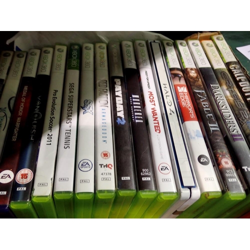 1008 - Eighteen Xbox 360 games, including Halo 4. UK P&P Group 1 (£16+VAT for the first lot and £2+VAT for ... 