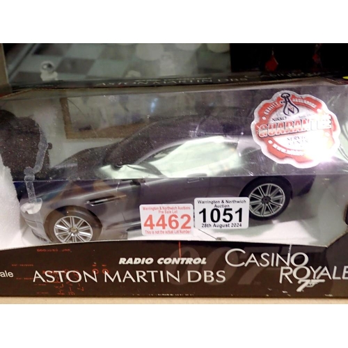 1051 - James Bond Casino Royale radio controlled Aston Martin DBS. UK P&P Group 1 (£16+VAT for the first lo... 