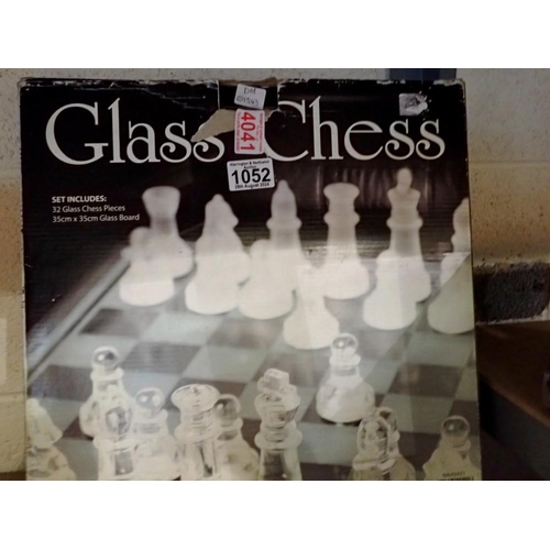 1052 - Glass chess set, boxed. Not available for in-house P&P