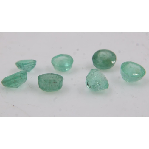 34 - Seven natural loose round cut emeralds, total 3.92cts. UK P&P Group 0 (£6+VAT for the first lot and ... 