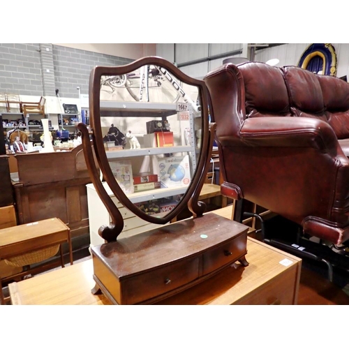 1667 - Mahogany shield shape dressing mirror with drawers. Not available for in-house P&P