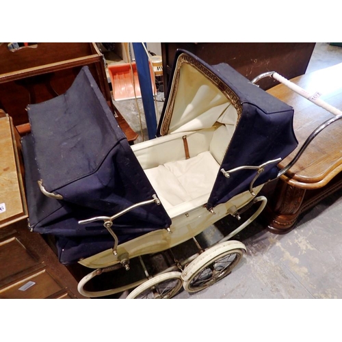 1677 - Marmet double dolls pram. Not available for in-house P&P