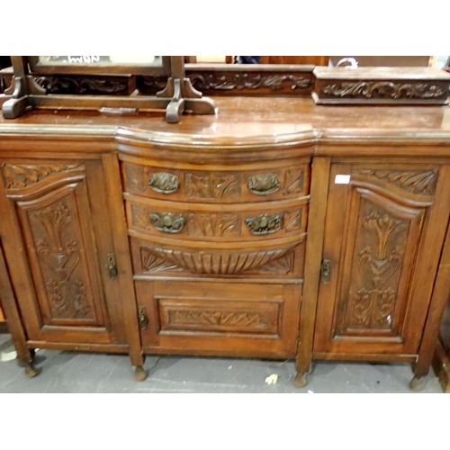 1711 - Oak sideboard with carved frontage, H: 97 x W: 150 cm. Not available for in-house P&P