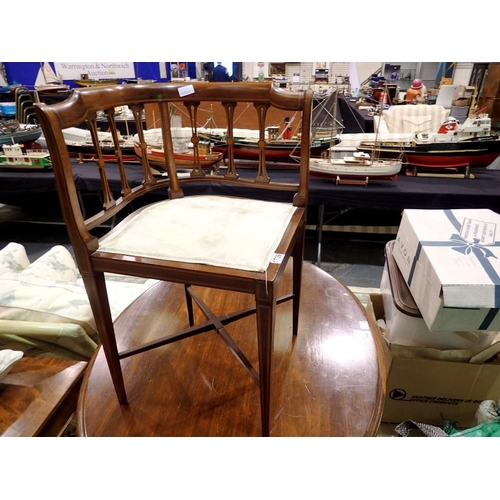 1739 - Mahogany corner chair with inlaid decoration. Not available for in-house P&P