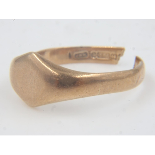 64 - 9ct gold signet ring, broken, 6.4g. UK P&P Group 0 (£6+VAT for the first lot and £1+VAT for subseque... 