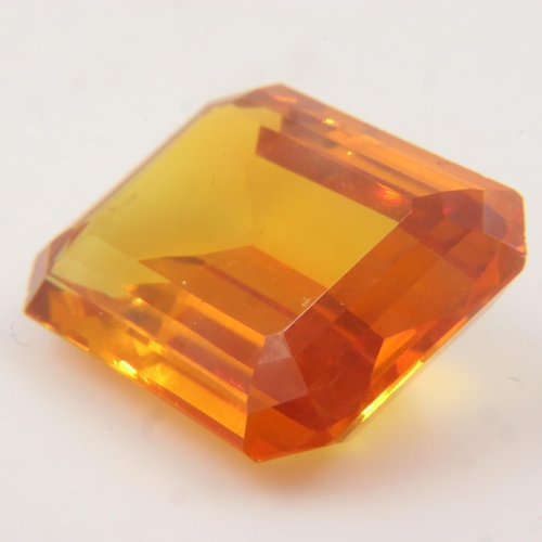 85 - Large natural loose emerald cut citrine, 31.02cts, no condition issues noted, 22 mm x 15 mm x 7 mm. ... 