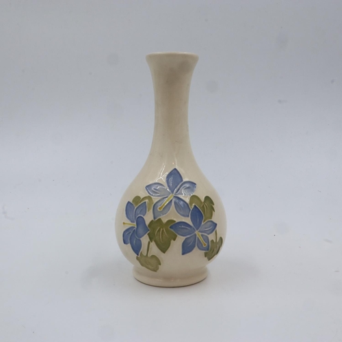 299 - Moorcroft vase in the Campanula pattern on cream ground. UK P&P Group 2 (£20+VAT for the first lot a... 