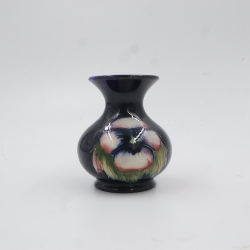 328 - Moorcroft vase in the Pansy pattern on cobalt blue ground, H: 9cm. UK P&P Group 1 (£16+VAT for the f... 