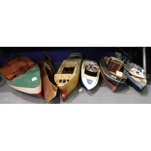 392 - Six assorted model boats, all require attention, good for spares or refurbishment. Not available for... 