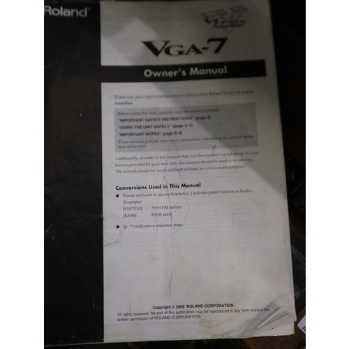 389 - Roland VGA-7 guitar amplifier. All electrical items in this lot have been PAT tested for safety and ... 