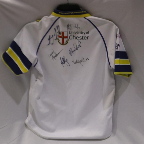 2011 - Warrington Wolves signed shirt, age 14yrs. UK P&P Group 1 (£16+VAT for the first lot and £2+VAT for ... 